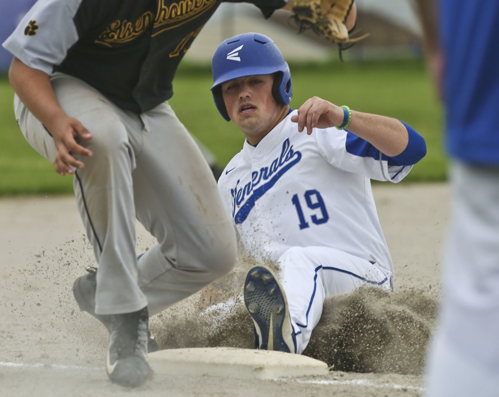 MacArthur Eisenhower baseball 4 5.08.19.JPG